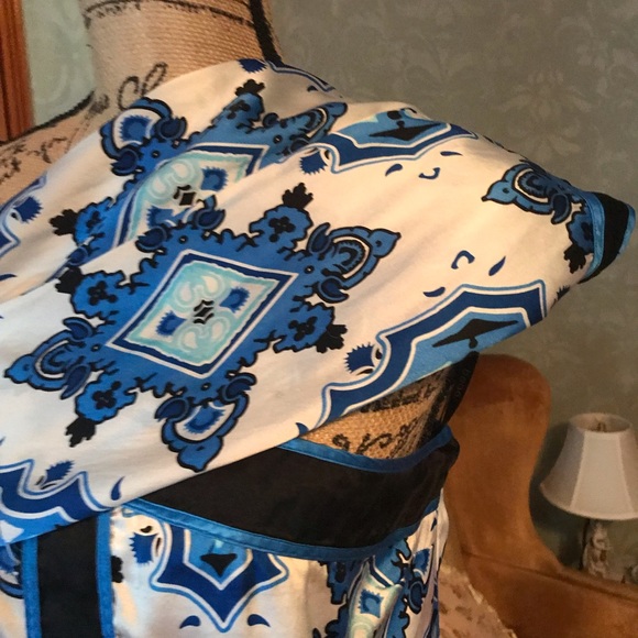 Bebe one shoulder silk top - Picture 4 of 6